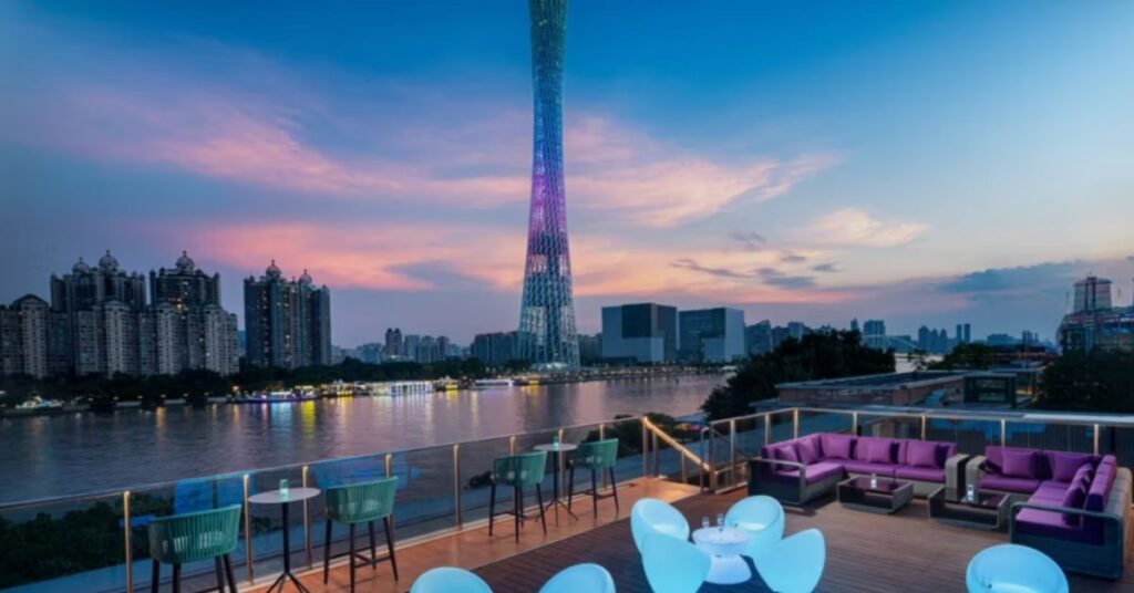 Image Courtesy of Hotel Indigo Guangzhou Haixinsha